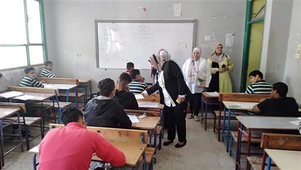 جدول امتحانات الصف