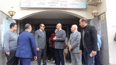 محافظ القليوبية يتفقد وحدة مناظير الجهاز الهضمي بمستشفى الحميات بمدينة بنها 