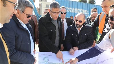 محافظ الجيزة يتفقد مواقع التحويلات والبدائل المرورية بمحيط محطة مترو نصر الدين