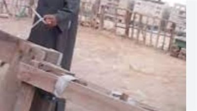 الداخلية تكشف حقيقة تعدي حارس عقار على سيدة بالضرب في القاهرة