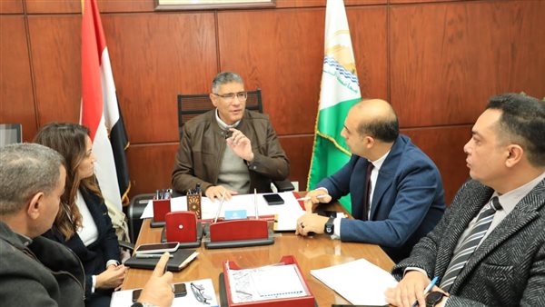 محافظ الجيزة خلال