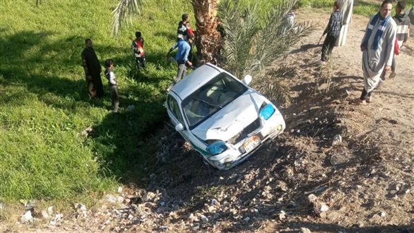 إصابة 4 أشخاص في