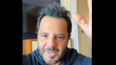 نيشان يكشف تعرضه للسرقة على متن إحدى الطائرات: بيقولوا عصابة أسيوية