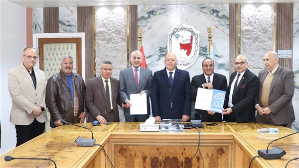 الكليات الحاصلة على