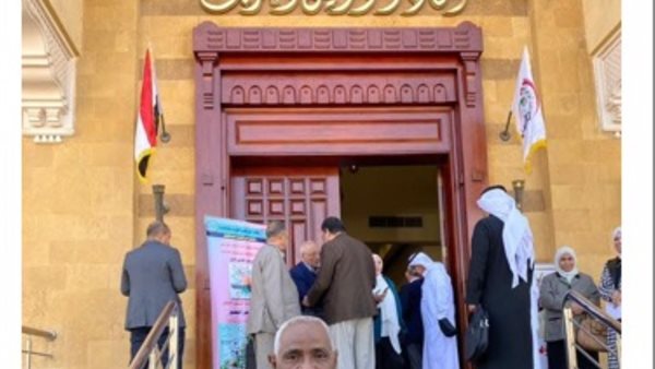  الدكتور حمدنا الله