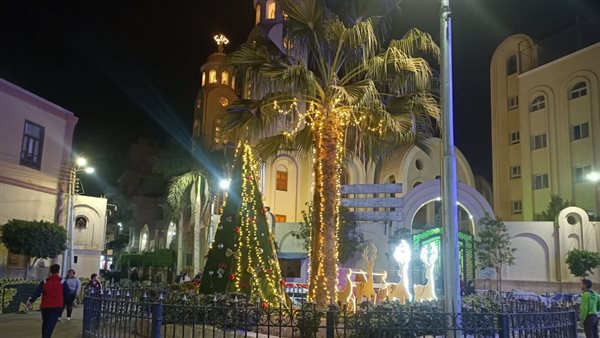 ميادين المنيا تتزين