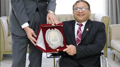 محافظ أسوان يبحث مع سفير نيبال بالقاهرة التنسيق لزيادة الحركة السياحية