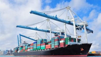 رئيس جمعية المصدرين: نعمل على رفع قيمة الصادرات إلى 145 مليار دولار سنويا