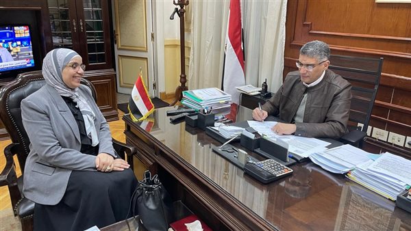 محافظ الجيزة ومدير