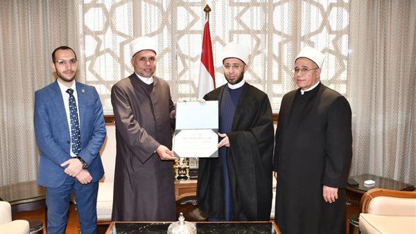 الدكتور أسامة الأزهري