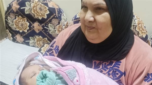 أسرة فيروز أول مولودة