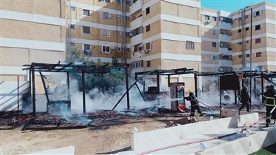 السيطرة على حريق اندلع في برجولة بملعب كرة قدم في شمال سيناء