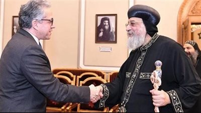 البابا تواضروس يستقبل الدكتور خالد العناني للتهنئة بعيد الميلاد المجيد