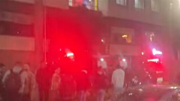 حريق بمول تجاري 