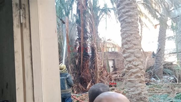 جانب من الحريق