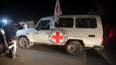 بعد نشر مقطع فيديو لها.. والدة الرهينة الإسرائيلية: نحتاج لأفعال من نتنياهو وحكومته