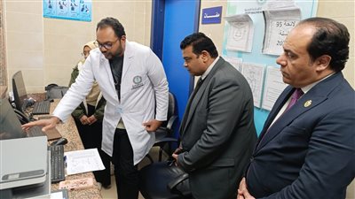 أول جولة لمدير فرع هيئة الرعاية الصحية بأسوان الجديد ونائبه لتفقد المنشآت الطبية