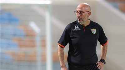 مساعد مدرب منتخب عُمان: سنقاتل للتأهل إلى كأس العالم.. وهذا سبب خسارتنا نهائي خليجي 26| خاص