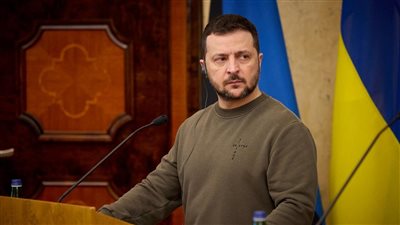 نائب أوكراني يقدم طلبا للبرلمان لعزل الرئيس زيلينسكي