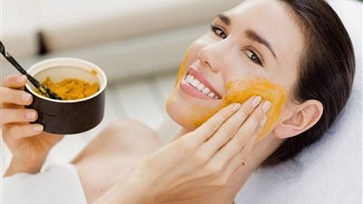 4 أقنعة منزلية الصنع باستخدام الزعفران لبشرة متوهجة.. تعرف عليها