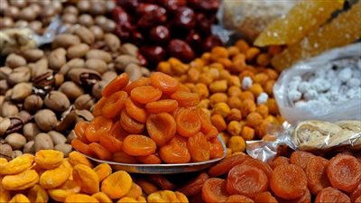 رئيس شعبة العطارة: 80% من الياميش خرج من الجمارك إلى مخازن المستوردين