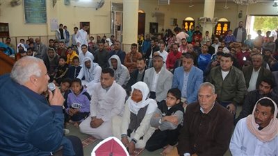 محافظ الوادي الجديد يوجه بتوفير جهاز الكشف المبكر عن الأورام بالخارجة.. وتكثيف مبادرات السلع الغذائية