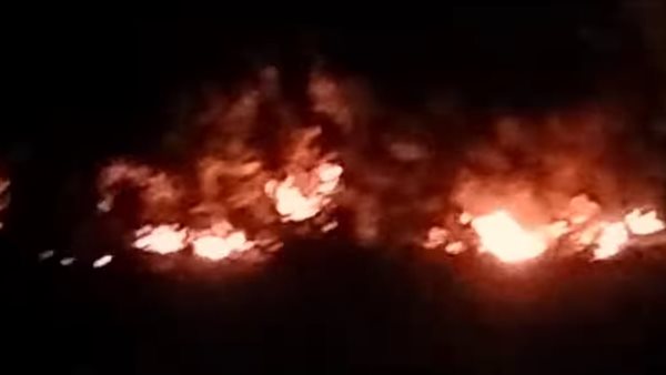 جانب من الحريق 