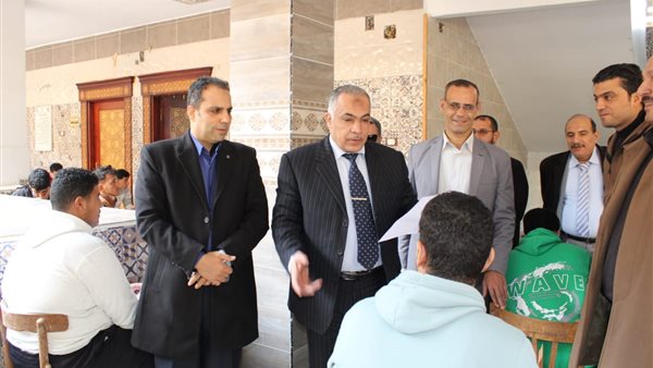  الدكتور رمضان عبد