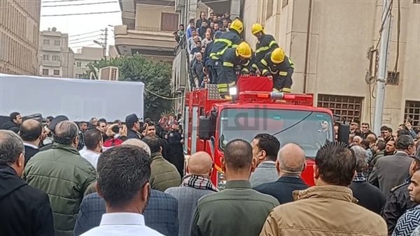 جنازة عسكرية للعقيد