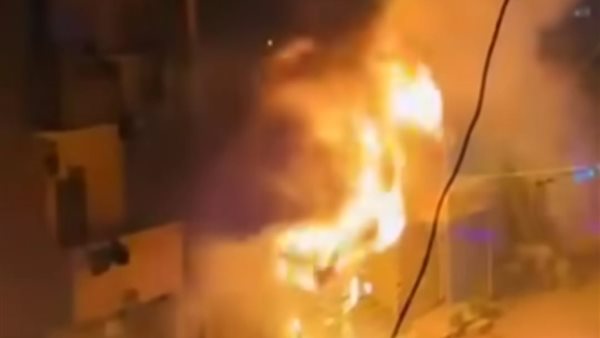 حريق محل مجاور لمستشفى