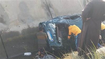 مصرع شخص وإصابة 2 آخرين في انقلاب ملاكي بأسيوط