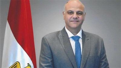 محافظ القليوبية يرسل برقية تهنئة للبابا تواضروس الثاني بعيد الميلاد المجيد