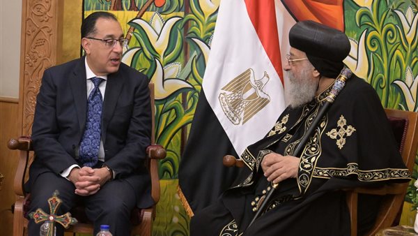  رئيس الوزراء والبابا