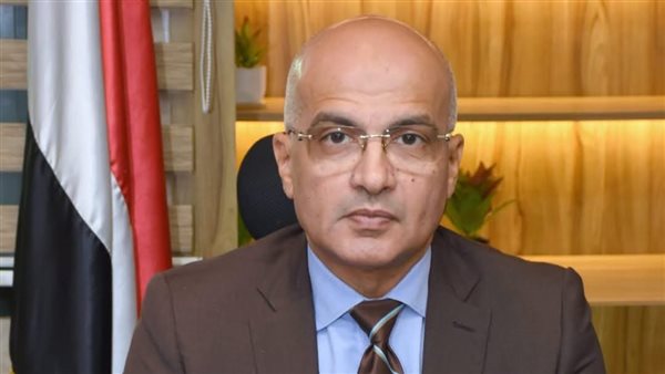 رئيس جامعة عين شمس