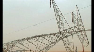 سقوط برجي كهرباء و3 أعمدة في الوادي الجديد لسوء الأحوال الجوية | بث مباشر