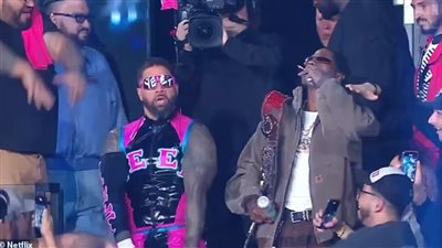 في أول ظهور له بنتفليكس.. ترافيس سكوت يثير الجدل بتدخين الحشيش على الهواء مباشرة