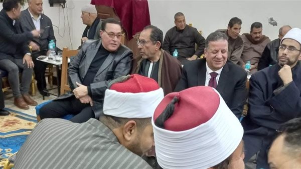 كنائس المنوفية تمتلئ