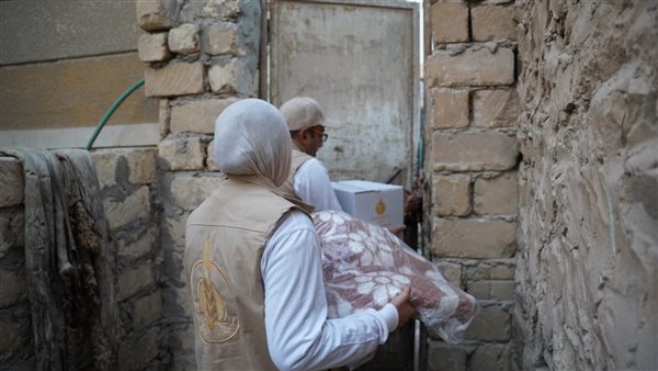 بيت الزكاة يوزع بطاطين