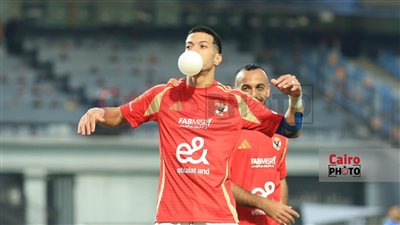 إمام عاشور يرافق الأهلي في معسكر تونس 