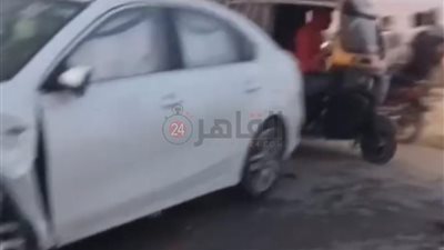 إصابة 3 أشخاص إثر حادث تصادم سيارتين بالطريق السياحي في الفيوم