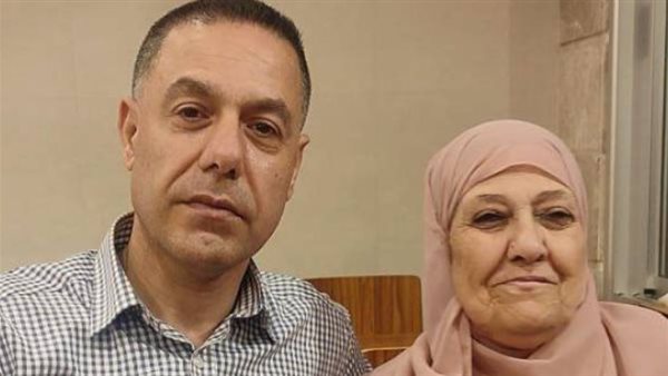 الدكتور حسام أبو