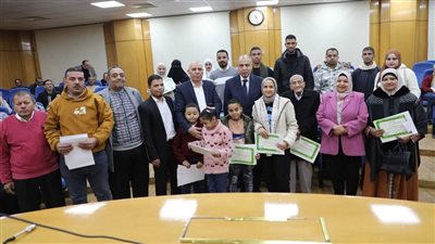 محافظ المنيا يؤكد أهمية الإعلام في بناء الوعي الديني والوطني