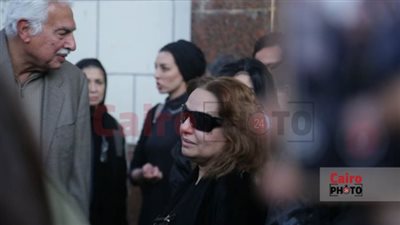 بحضور أحمد نظيف رئيس الوزراء الأسبق.. تشييع جنازة الإعلامية ليلى رستم من مسجد مصطفى محمود| بث مباشر 