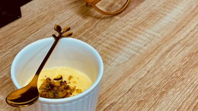 طريقة عمل الكاسترد.. سهل التحضير على سفرة رمضان 2025