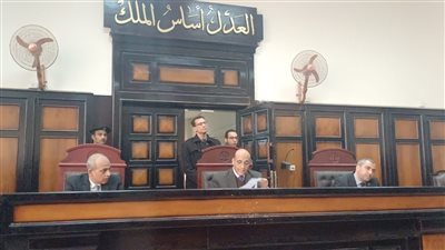 المشدد 10 سنوات والحبس عامًا لعامل لإتجاره في المواد المخدرة وحيازة سلاح بأسيوط