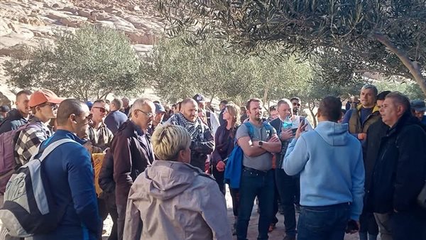 إقبال كبير من السياح