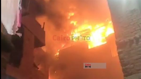 جانب من الحريق 