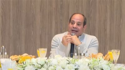 الرئيس: مصر تعاني من فقر مائي والحل هو التوسع في إنشاء محطات المعالجة والتحلية