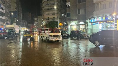 أمطار تضرب الإسكندرية قبل يومين من نوة الفيضة الكبرى| بث مباشر
