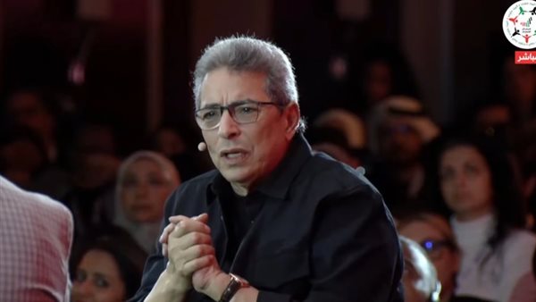 محمود سعد خلال قمة